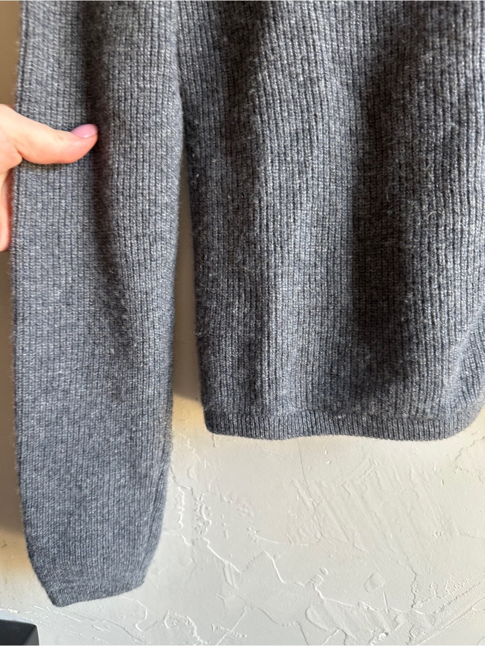 Caslon Wool Cashmere Cardigan Gray Minimalist Quiet Luxury 90s Classic Knit Sz S - Picture 3 of 10